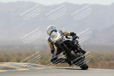 media/Apr-10-2022-SoCal Trackdays (Sun) [[f104b12566]]/Turn 9 Backside (1120am)/